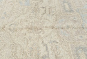 Cream Floral Oushak Peshawar 7X9 Pakistan Oriental Rug