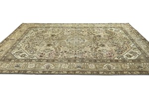 Semi Antique Muted Beige Floral 6'5X9'4 Distressed Vintage Oriental Rug