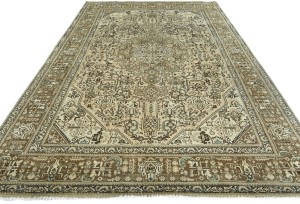 Semi Antique Muted Beige Floral 6'5X9'6 Distressed Vintage Oriental Rug