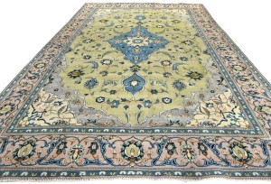 Semi Antique Muted Floral 8X13 Distressed Vintage Oriental Rug