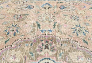 Muted Light Salmon Antique Floral 7'5X10 Distressed Vintage Oriental Rug