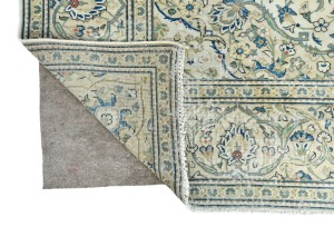 Antique Muted Cream Floral 6'5X9'7 Distressed Vintage Oriental Rug