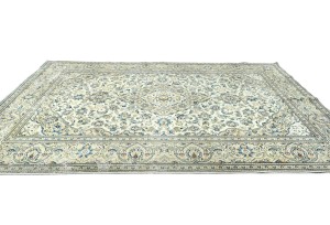 Antique Muted Cream Floral 6'5X9'7 Distressed Vintage Oriental Rug