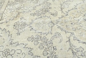 Muted Beige Antique Floral Traditional 5X8 Distressed Vintage Oriental Rug