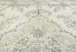 Muted Beige Antique Floral Traditional 5X8 Distressed Vintage Oriental Rug