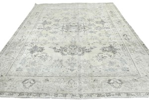 Antique Floral Traditional 6'8X9'3 Distressed Vintage Oriental Rug