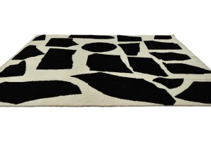 Cream & Black Tribal Modern 8X10 Moroccan Style Oriental Rug