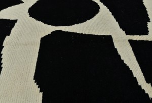 Cream & Black Tribal Modern 8X10 Moroccan Style Oriental Rug