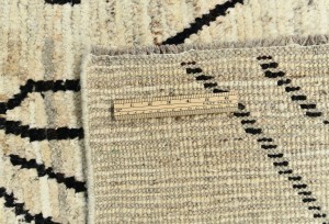 Cream Tribal Modern 9'5X12'0 Moroccan Style Oriental Rug