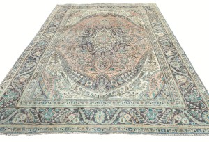 Antique Muted Classic Floral 6'7X9'4 Distressed Vintage Oriental Rug