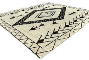 Cream & Black Tribal Modern 8'5X9'8 Moroccan Style Oriental Rug