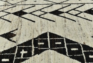 Cream & Black Tribal Modern 8'5X9'8 Moroccan Style Oriental Rug