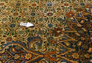 Vintage Cream Floral 6'5X10 Mood Persian Rug