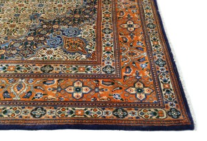 Vintage Cream Floral 6'5X10 Mood Persian Rug