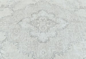 Antique Muted Beige Floral 6X9 Distressed Vintage Oriental Rug