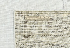 Antique Muted Beige Floral 6X9 Distressed Vintage Oriental Rug