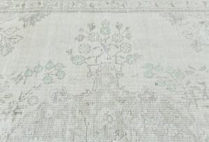 Antique Muted Beige Floral 9'8X12'4 Distressed Vintage Oriental Rug