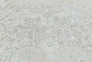 Antique Muted Beige Floral 6'5X10 Distressed Vintage Oriental Rug