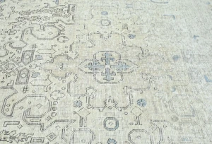 Antique Muted Beige Floral 7X10 Distressed Vintage Oriental Rug
