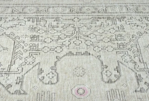 Antique Muted Cream Floral 6'6X9 Distressed Vintage Oriental Rug