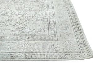 Antique Muted Cream Floral 6'6X9 Distressed Vintage Oriental Rug