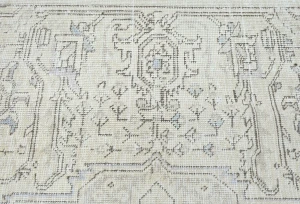 Antique Muted Beige Floral 7X10 Distressed Vintage Oriental Rug