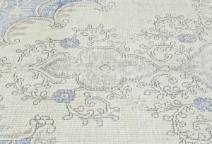 Antique Muted Beige Floral 9X12'6 Distressed Vintage Oriental Rug