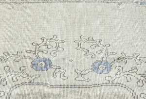 Antique Muted Beige Floral 9X12'6 Distressed Vintage Oriental Rug