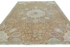Semi Antique Muted Khaki Floral 7X10 Distressed Vintage Oriental Rug