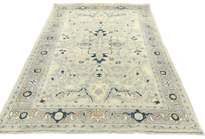 Muted Gray Geometric 4X6 Heriz Serapi Oriental Rug