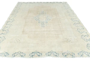 Muted Beige Floral 6X8 Distressed Vintage Oriental Rug