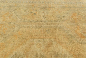 Vintage Muted Beige Tribal 5X9 Shiraz Persian Runner Rug
