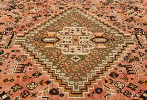 Vintage Bittersweet Red Tribal Geometric 5X8 Shiraz Persian Rug