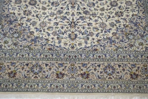 Vintage Cream Traditional 10X13 Kashan Persian Rug