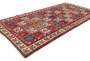 Vintage Red Tribal 5X9 Bakhtiari Persian Rug