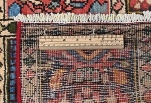 Semi Antique Cream Floral 2'4X4'2 Bakhtiari Persian Rug