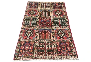 Semi Antique Cream Floral 2'4X4'2 Bakhtiari Persian Rug