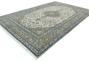 Semi Antique Cream Traditional 7X11 Kashan Persian Rug