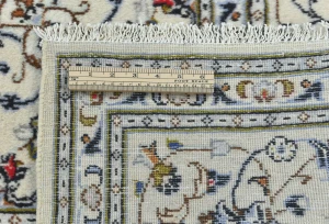 Vintage Cream Traditional 6'5X9'4 Kashan Persian Rug
