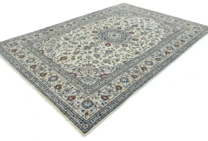 Vintage Cream Traditional 6'5X9'4 Kashan Persian Rug