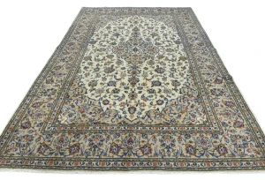 Vintage Cream Traditional Floral 7X10 Kashan Persian Rug