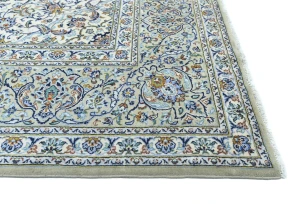 Vintage Cream Traditional Floral 10X14 Kashan Persian Rug