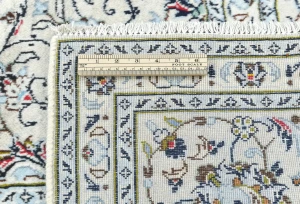 Vintage Cream Traditional 6'3X9'5 Kashan Persian Rug