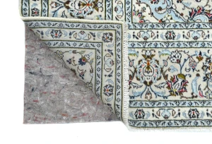 Vintage Cream Traditional 6'3X9'5 Kashan Persian Rug