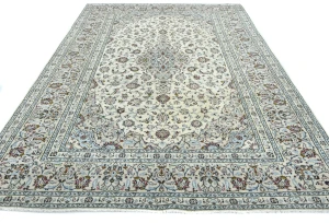 Vintage Cream Traditional 6'3X9'5 Kashan Persian Rug