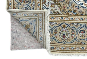 Vintage Cream Traditional Floral 6'4X10'4 Kashan Persian Rug