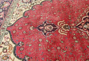 Vintage Red Floral Traditional 6'5X9'4 Tabriz Persian Rug