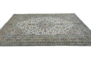 Vintage Cream Traditional Floral 6'7X9'4 Kashan Persian Rug
