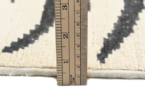 Cream & Black Abstract Modern 5X8 Kazak Pakistan Rug