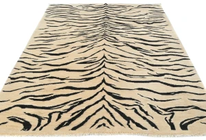 Cream & Black Abstract Modern 5X8 Kazak Pakistan Rug